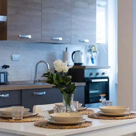 Luminous Trastevere Apartment Rome